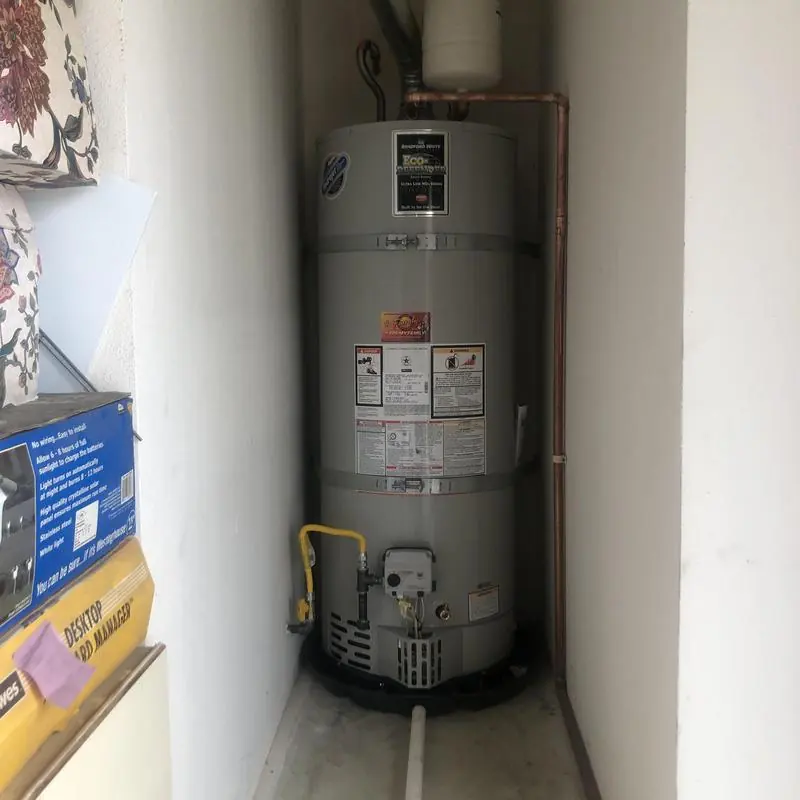 50 Gallon Natural Gas Bradford White Water Heater