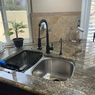Moen pull-out spray kitchen faucet in oil-rubbed bronze