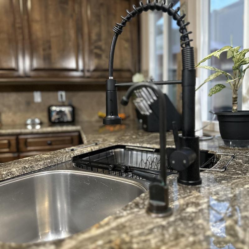 Moen pull-out spray kitchen faucet in oil-rubbed bronze