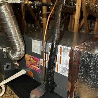 Goodman 4-ton horizontal gas furnace with venting