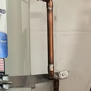 Bradford White 50-gal natural gas water heater piping