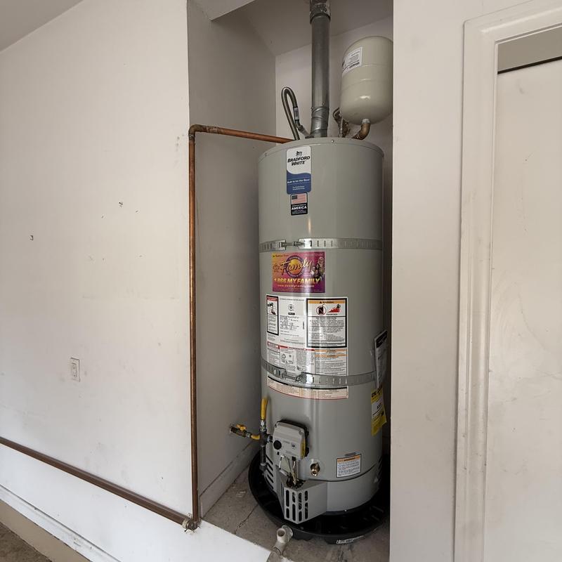 Bradford White 50-gal natural gas water heater installation