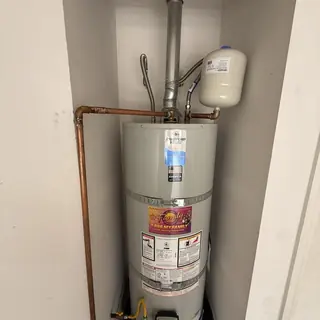 Bradford White 50-gallon natural gas water heater installation