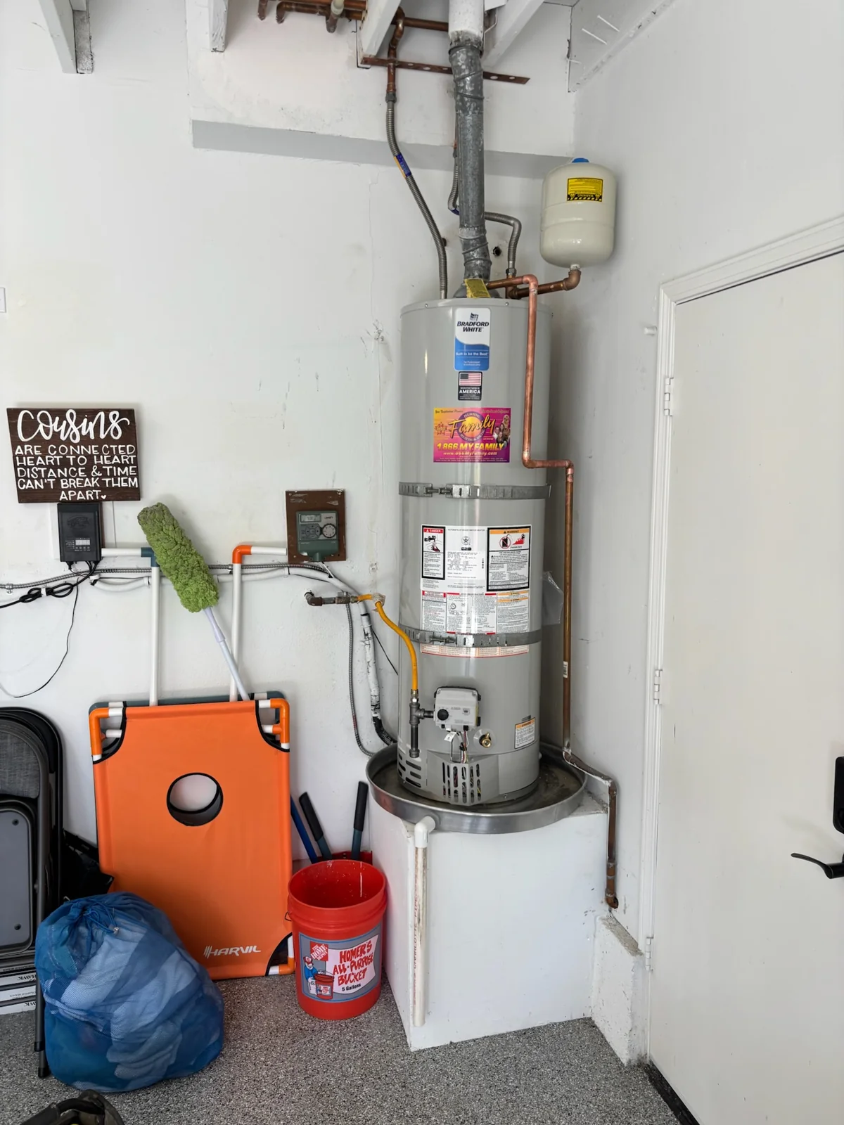 40-gallon Bradford White water heater installed in Oceanside, CA